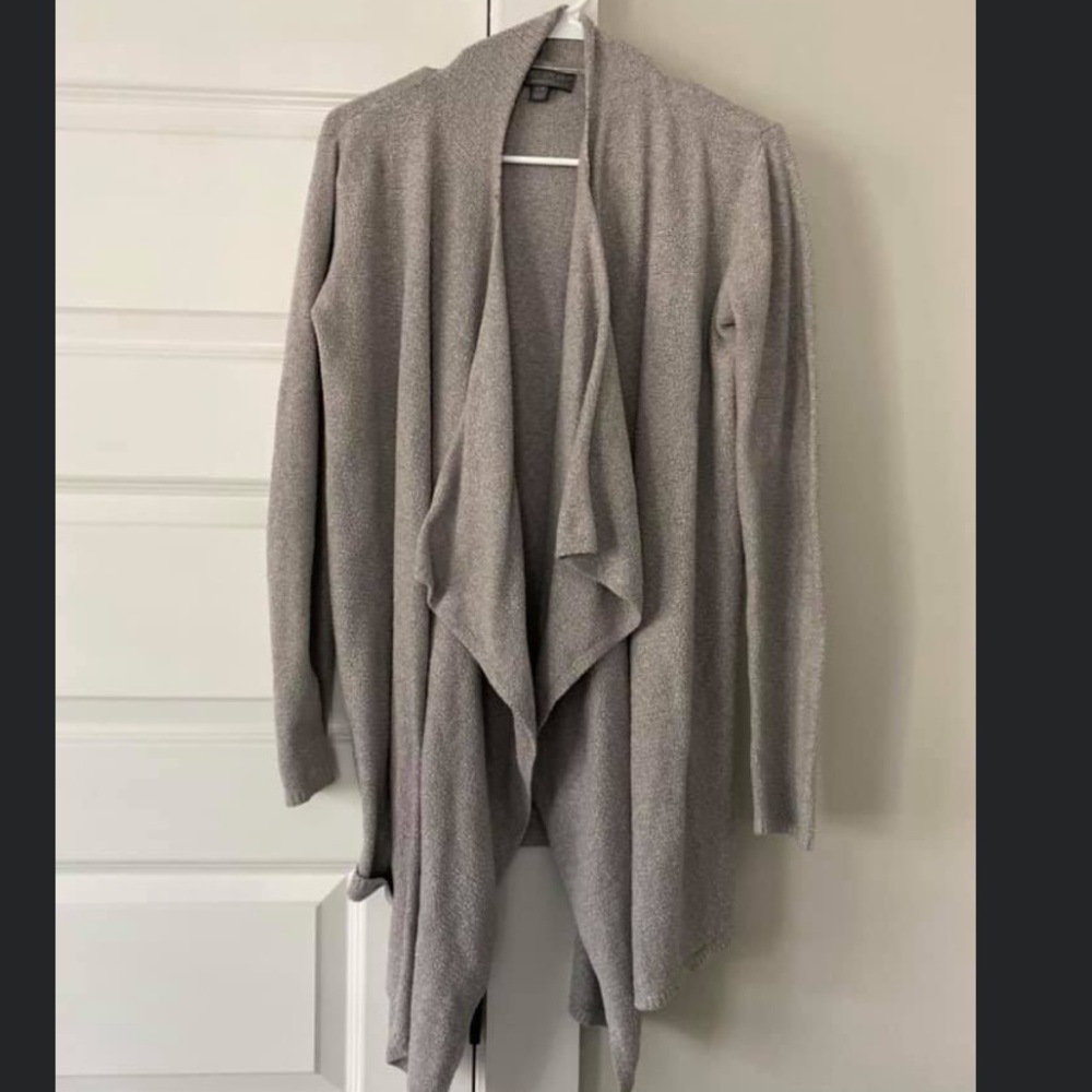 Barefoot dreams cardi